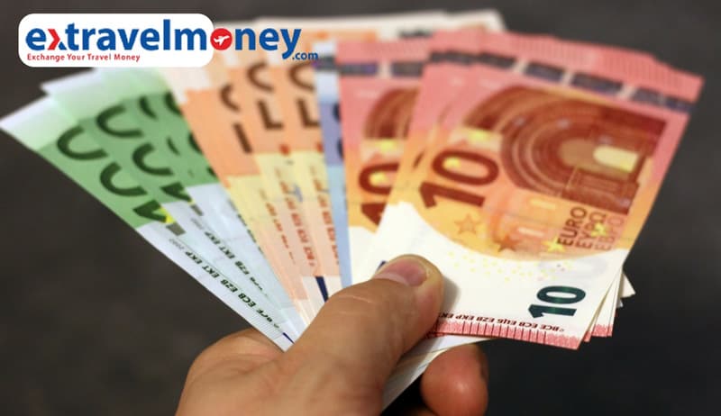 Currency Exchange Tips To Save Money When Travelling Abroad